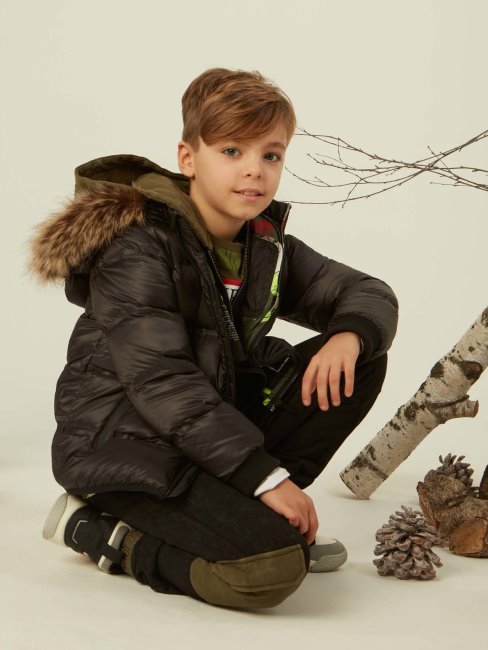 Devine Acheter Le Look Noir