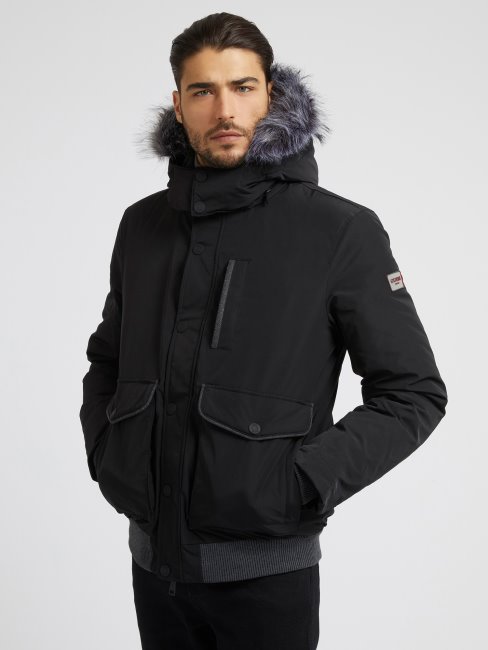 Véritable Doudoune Noire Deviner