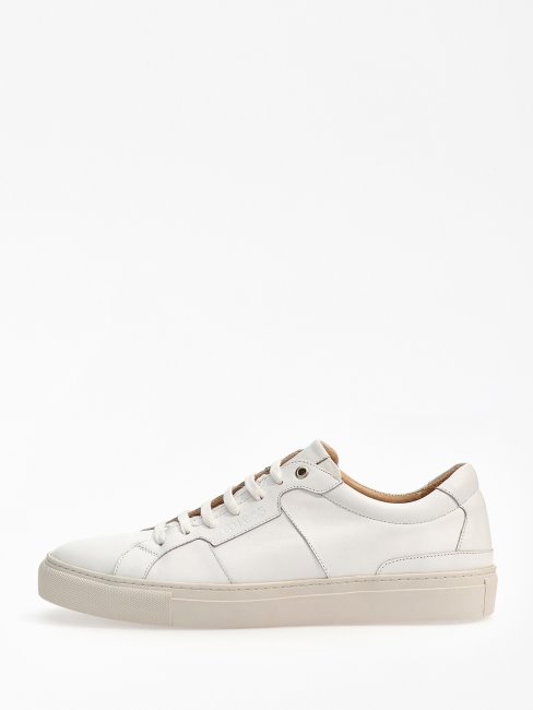 Guess Baskets Basses Ravenna En Cuir Blanc