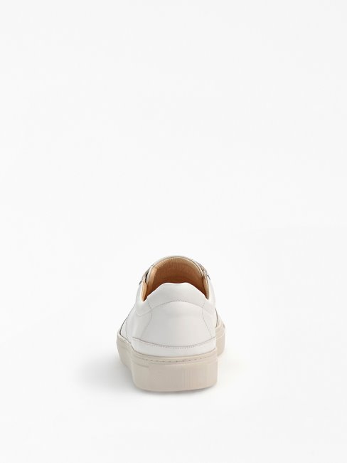 Guess Baskets Basses Ravenna En Cuir Blanc