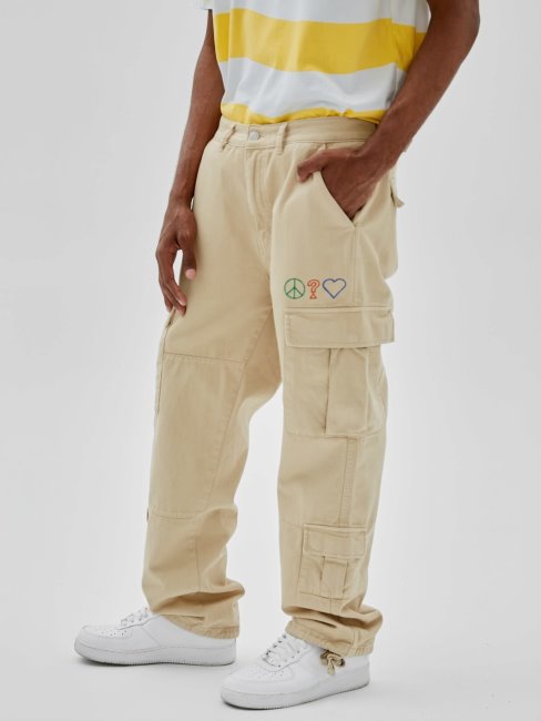 Pantalon Denim Cargo Guess Beige
