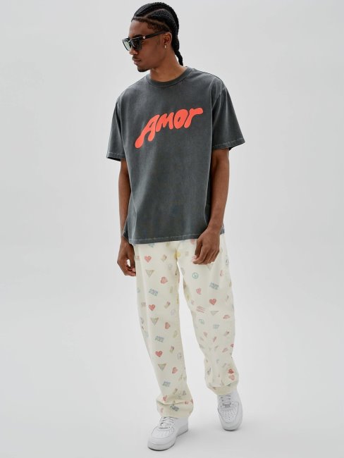 T-shirt Guess Imprimé Sur Le Devant Noir