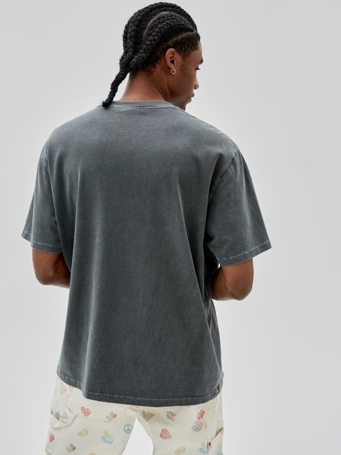 T-shirt Guess Imprimé Sur Le Devant Noir