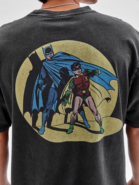 Tee Shirt Guess Noir Multi Imprimé Batman Au Dos