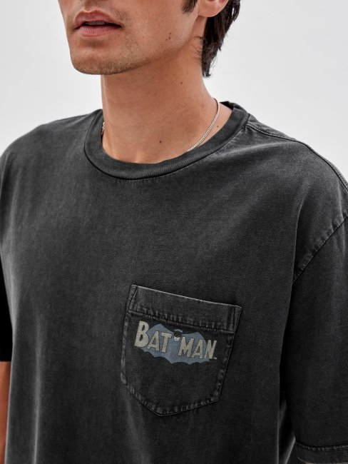 Tee Shirt Guess Noir Multi Imprimé Batman Au Dos