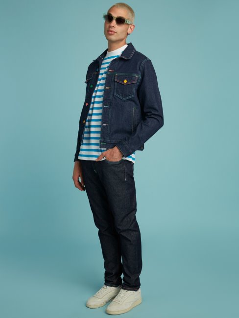 Tee Shirt Guess Nuances De Bleu à Rayures