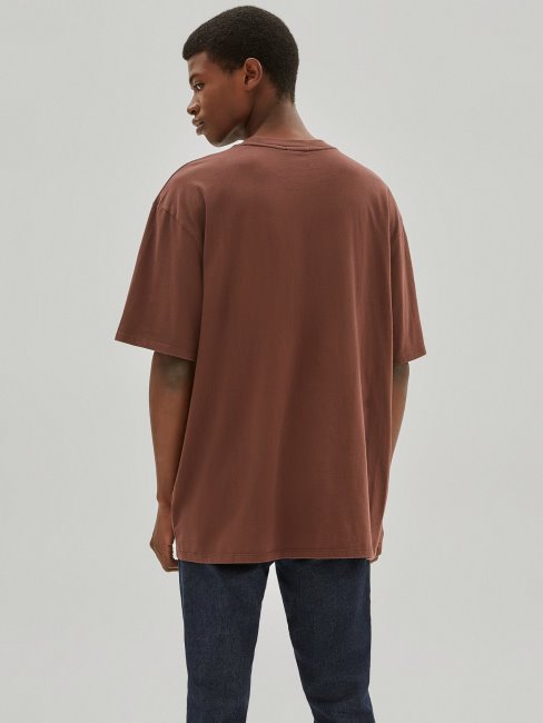 T-shirt Guess à Logo Sur Le Devant Marron