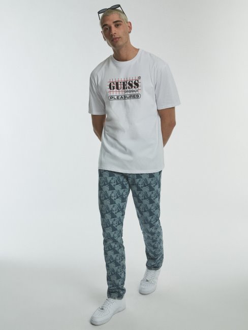 T-shirt Guess Blanc Avec Logo Sur Le Devant Neuf