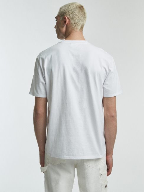T-shirt Imprimé Devant Guess Blanc Nouvelle Tendance