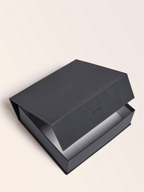 Guess Marciano Coffret écharpe Et Bonnet Marron Multi