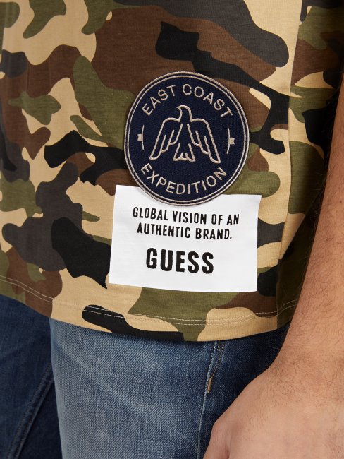T-shirt Imprimé Camouflage Guess