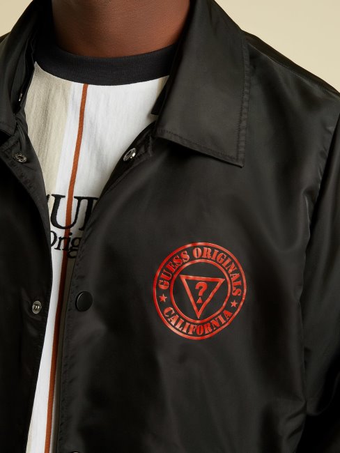 Guess Veste Noire à Logo Sur Le Devant