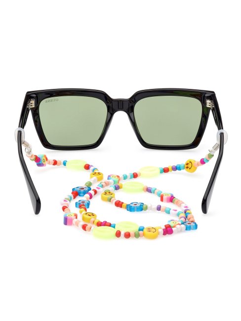 Modèle De Lunettes De Soleil Carré Noir Guess