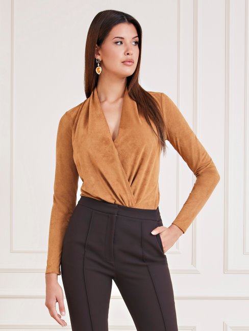 « Corps De Daim Simili Beige Martien » Par Guess