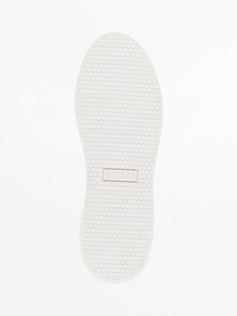 Paniers à Rivets En Fausse Fourrure Blanc Guess