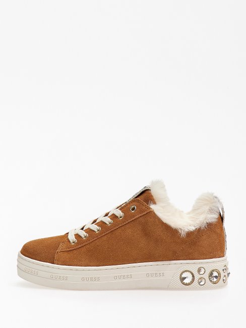 Paniers à Rivets En Daim Guess Beige