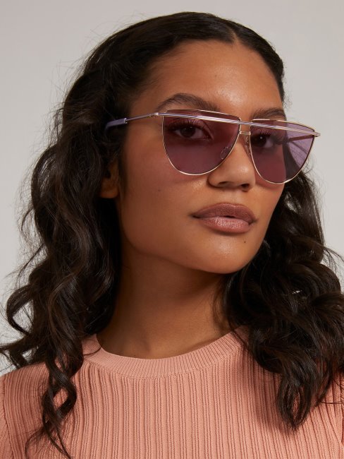 Lunettes De Soleil Ovales Modèle Guess Ou