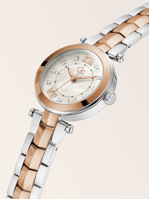 Montre Analogique Guess Gc Acier Ou Rose Nouvelle Tendance
