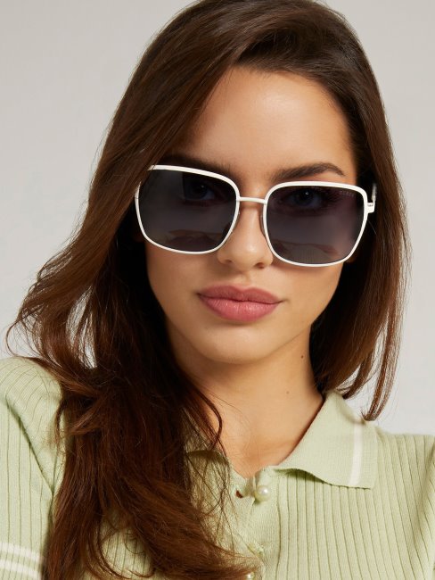 Lunettes De Soleil Carrées Bleues Modèle Guess