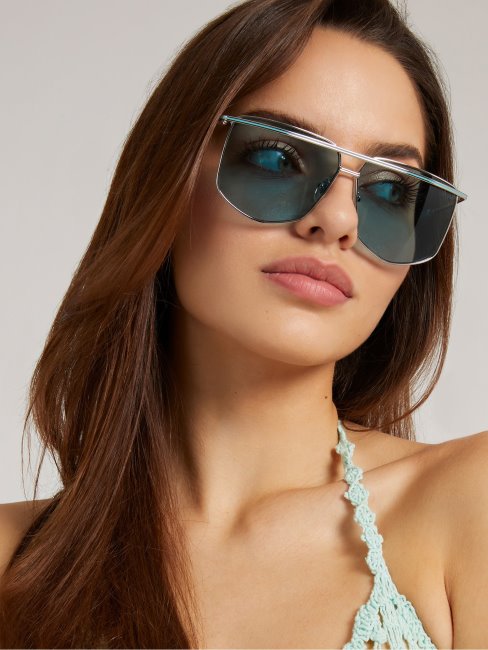 Modèle De Lunettes De Soleil Carrées Guess 10v