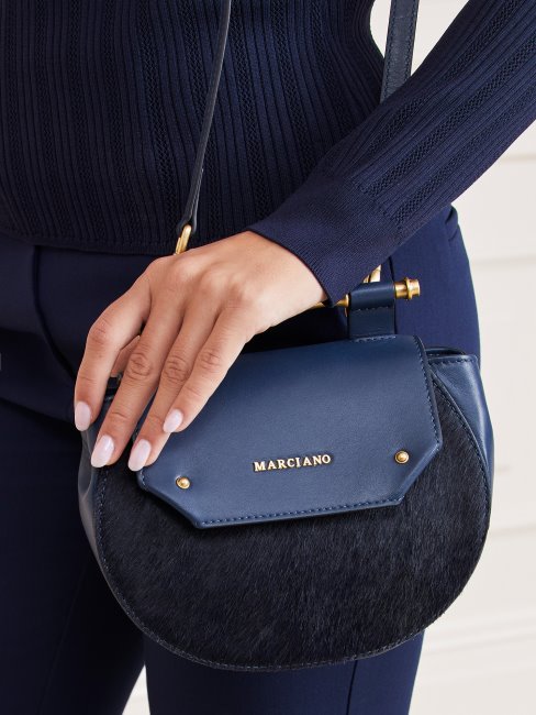 Mini Sac à Bandoulière Guess Alia En Cuir Véritable Bleu Foncé