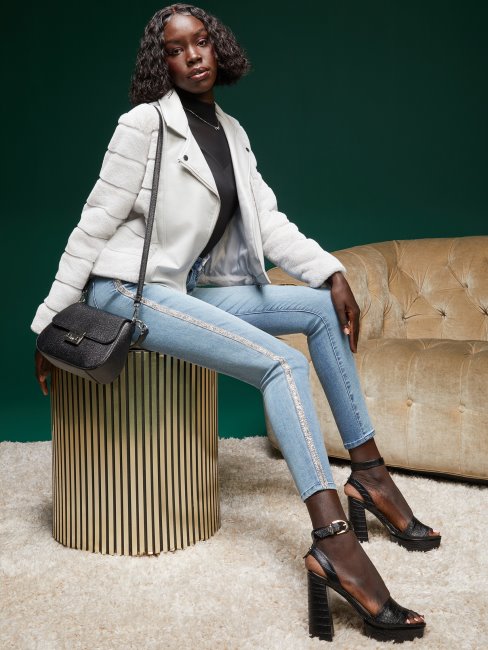 Cadia Veste De Moto En Fausse Fourrure Gris Montagne Guess