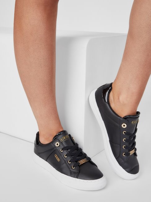 Guess Black1 Look Baskets Basses En Similicuir