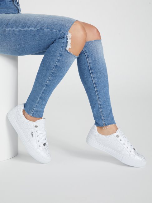 Guess Stripe Red Touch Look At Baskets Basses En Similicuir