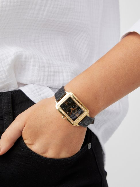 Montre Rectangle Noire Et Dorée Guess No Color