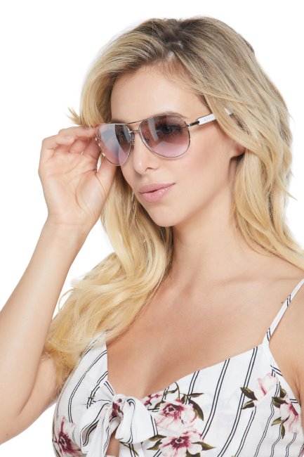 Lunettes De Soleil Aviateur Classiques Guess Blanches