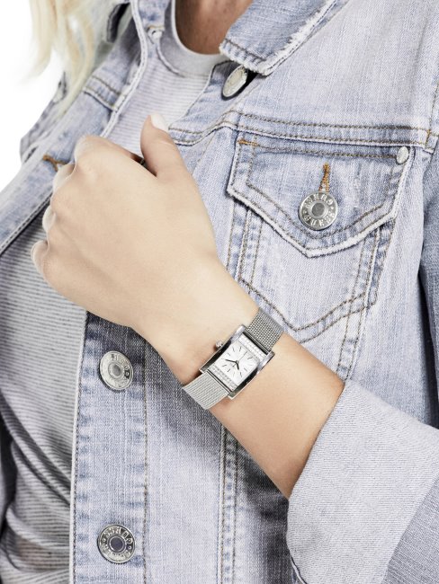 Montre Analogique En Maille Argentée Guess No Color