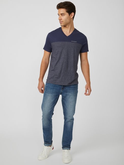 T-shirt Guess Indigo Jeans Ganton à Col En V Color-block