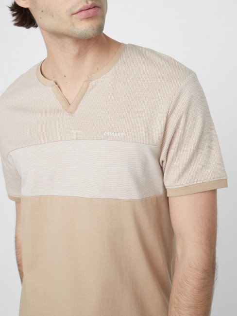 G118 Supposons Que Franz Tee Se Sépare