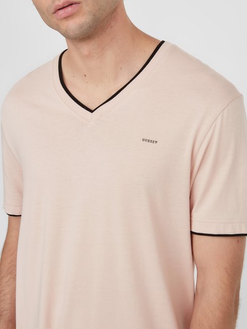 Tee Shirt Armin à Col En V Guess Vapor Rose