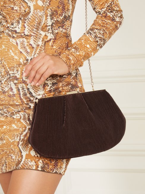 Pochette Brielle Satin Marron Guess