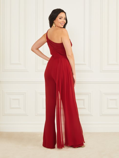 Devine Au-dessus Et Au-delà De La Combinaison Jubilé Rouge