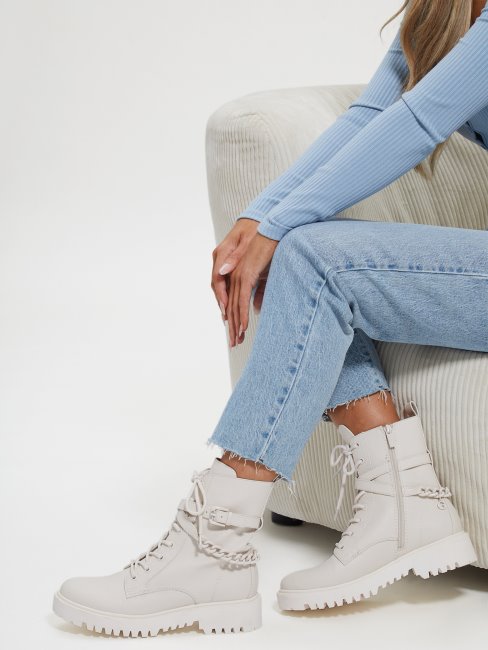 Bottes Utilitaires à Boucle Olisie Guess Ivoire 150