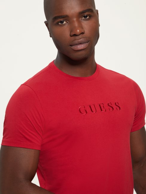 Tee Shirt Guess à Logo Brodé Rouge Piment